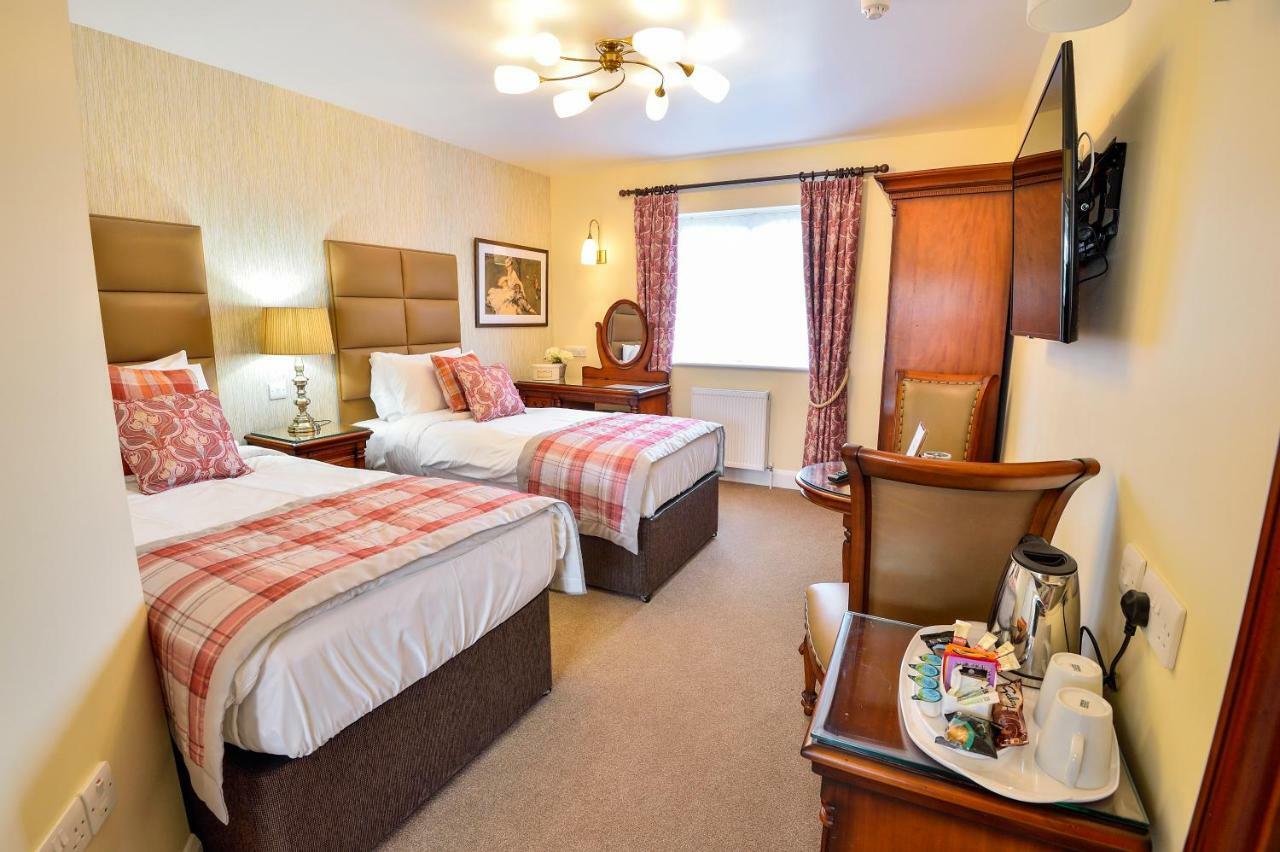 Hotel The Coach And Horses Worthing Esterno foto