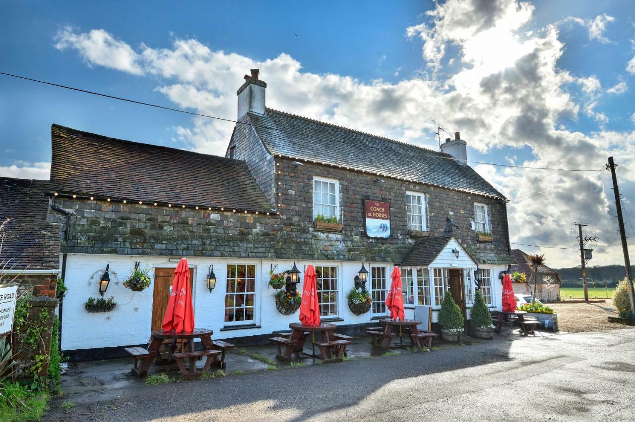 Hotel The Coach And Horses Worthing Esterno foto